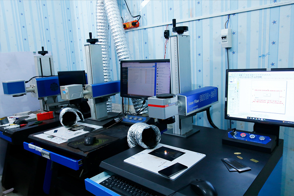 /UserUpload/Imageabout/may-khac-laser.jpg