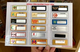 Làm bảng tên thay tên ở đâu? ( tại Lê Minh)