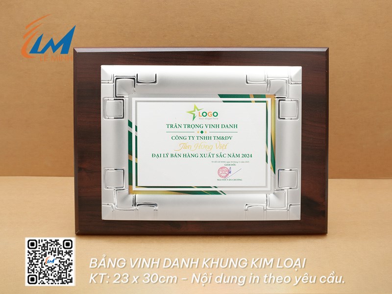 LÀM BẢNG VINH DANH KHUNG KIM LOẠI