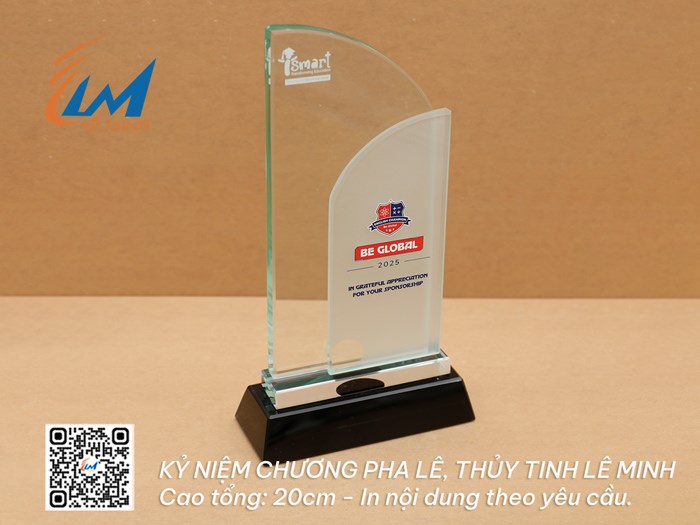 Những mẫu kỷ niệm chương được ưa chuộng giá từ 200 - 395k